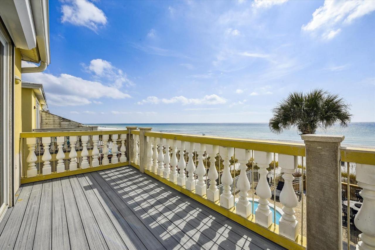 Just Beachy - 5 Bedroom 5 Bathroom Front Home! Sleeps 20 Holiday home
